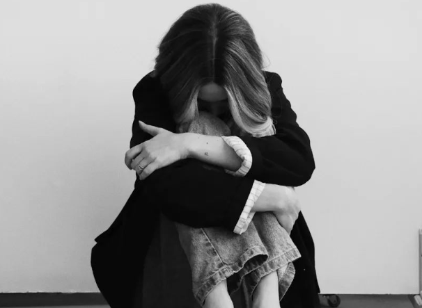 广州市侦探调查；三个孩子怎样能都判给男方