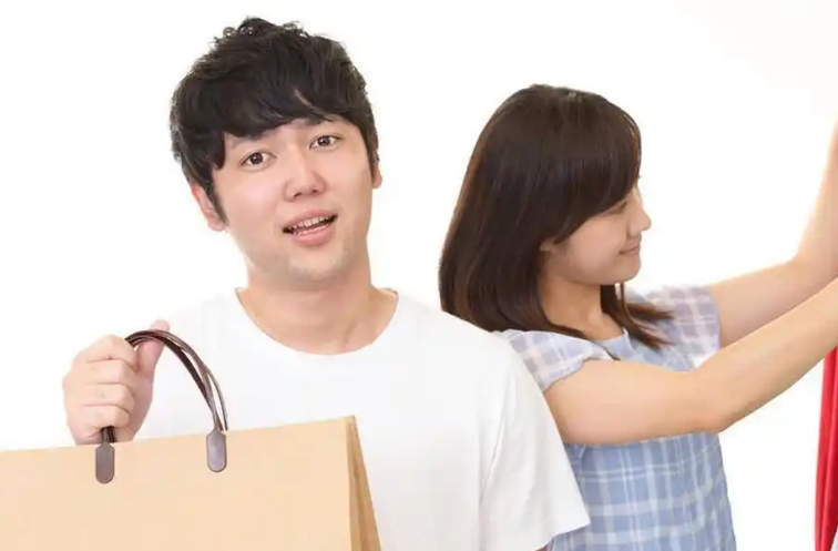 广州市出轨调查；女方出轨怎样让他净身出户