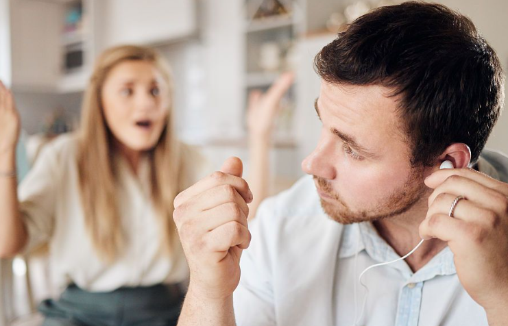 广州市私人调查；夫妻不联系多长时间可达成离婚